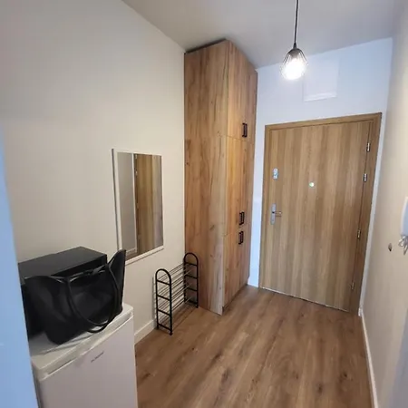 Nest Niebieski